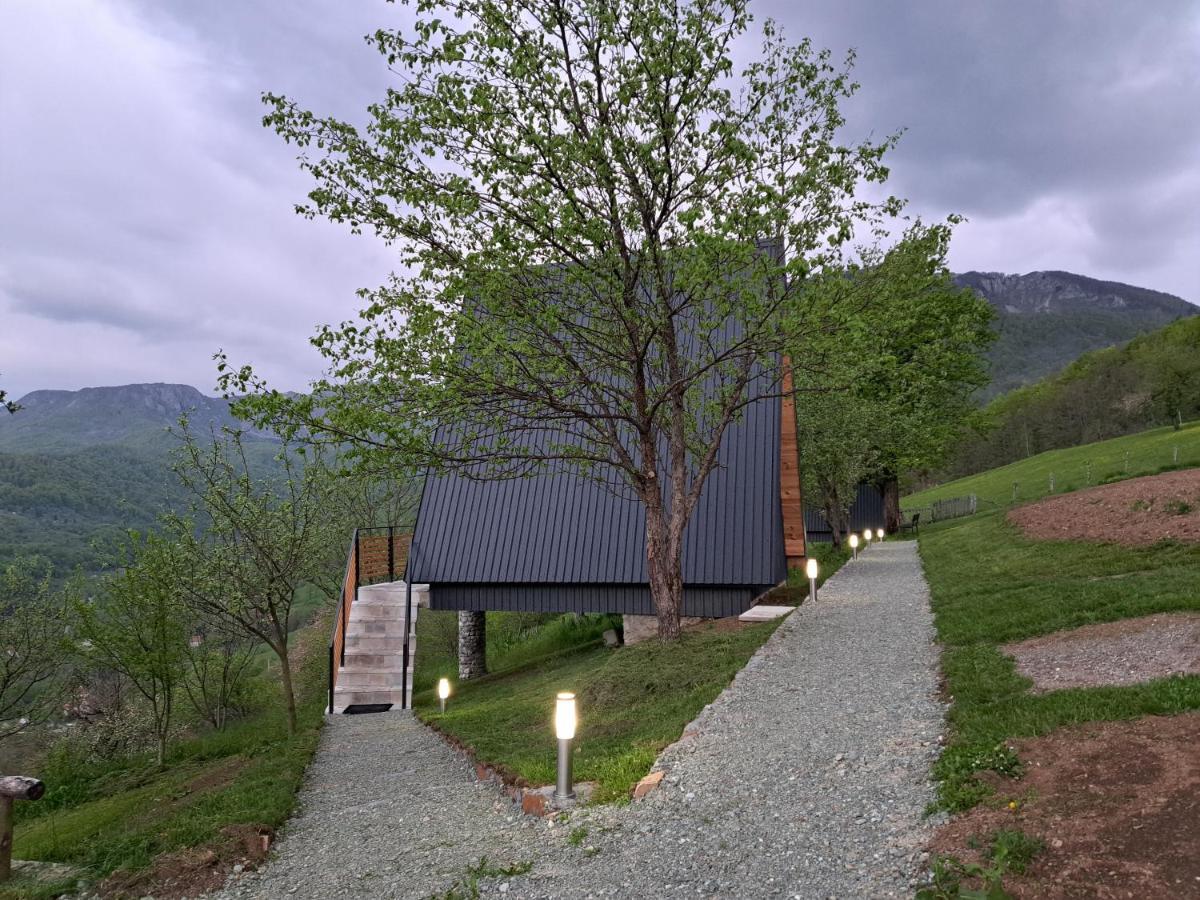 Fern Farm Tiny Home Мойковац Екстер'єр фото