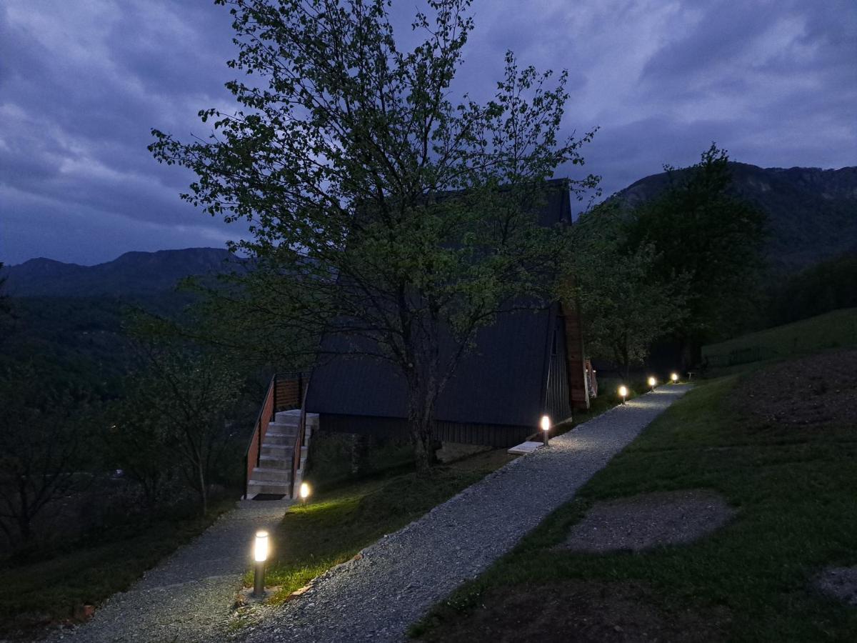 Fern Farm Tiny Home Мойковац Екстер'єр фото