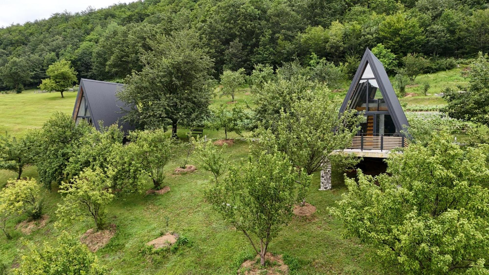 Fern Farm Tiny Home Мойковац Екстер'єр фото